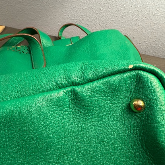 Lauren Ralph Lauren Vibrant Green Shoulder Bag - Picture 8 of 9